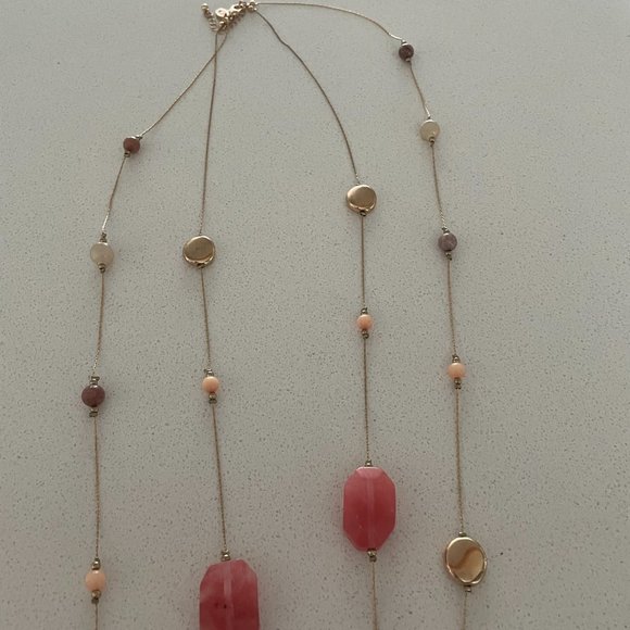 Gold double chain necklace with pink and purple stones. - Picture 2 of 5